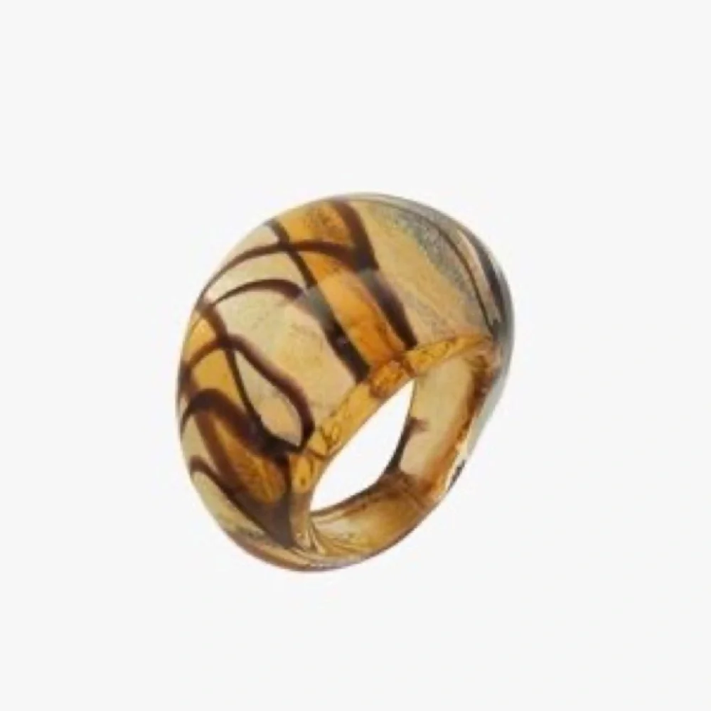 NWT. Zara Limited Edition Golden/Yellow Round Glass Ring. Size S(12).